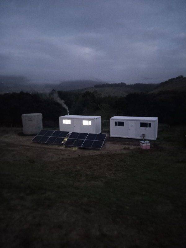 Solar trailer and portable systems: Portable off-grid.nz system "Plug´n´Free" for tiny houses or site offices - Image 7